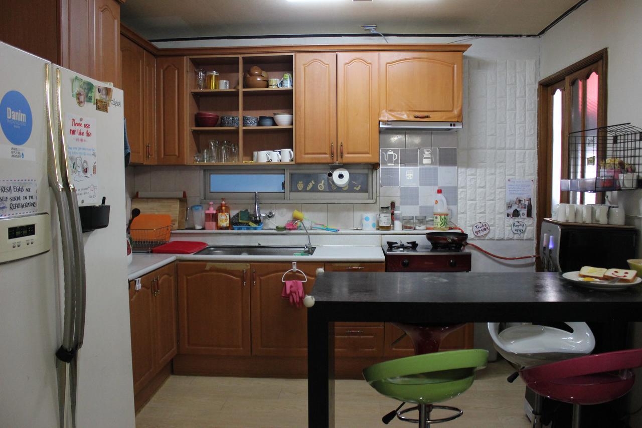 Danim Backpackers Daegu Hotel Exterior photo